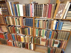 Abracadabra Books logo