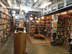 Horizon Books store photo