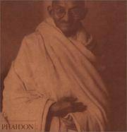 Gandhi : A Photo Biography