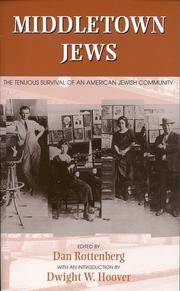 cover of Middletown Jews: The Tenuous Survival of an American Jewish Community