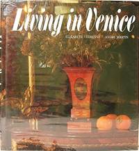 Living in Venice by Vedrenne, Elisabeth