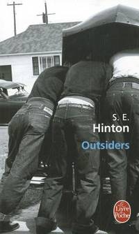 The Outsiders (ISBN: 9782253034353)