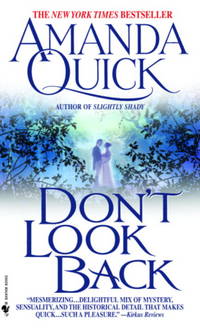 Don&#039;t Look Back (Lavinia Lake and Tobias March) by Amanda Quick - April 2003