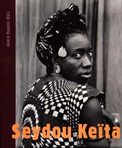 Seydou Keita 写真集 洋書 Seydou Keita: Photographs Bamako, Mali 1948-1963 – Setanta Books
