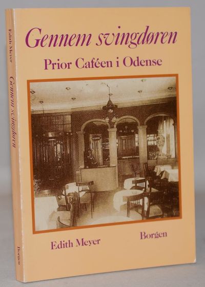 Gennem svingdøren - Prior Caféen i Odense.