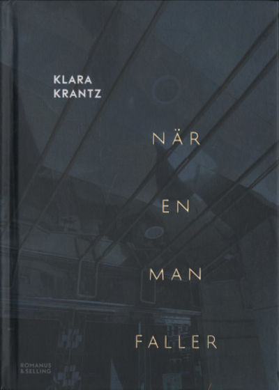 NÄR EN MAN FALLER.