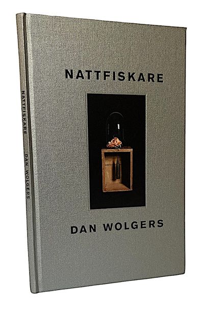 Nattfiskare. Skulptur och haiku