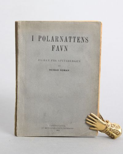 I polarnattens favn. Roman fra Spitsbergen av…