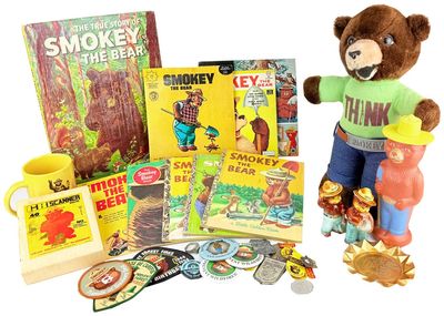 Smokey Bear Collection [Posters,...; (photo 3)
