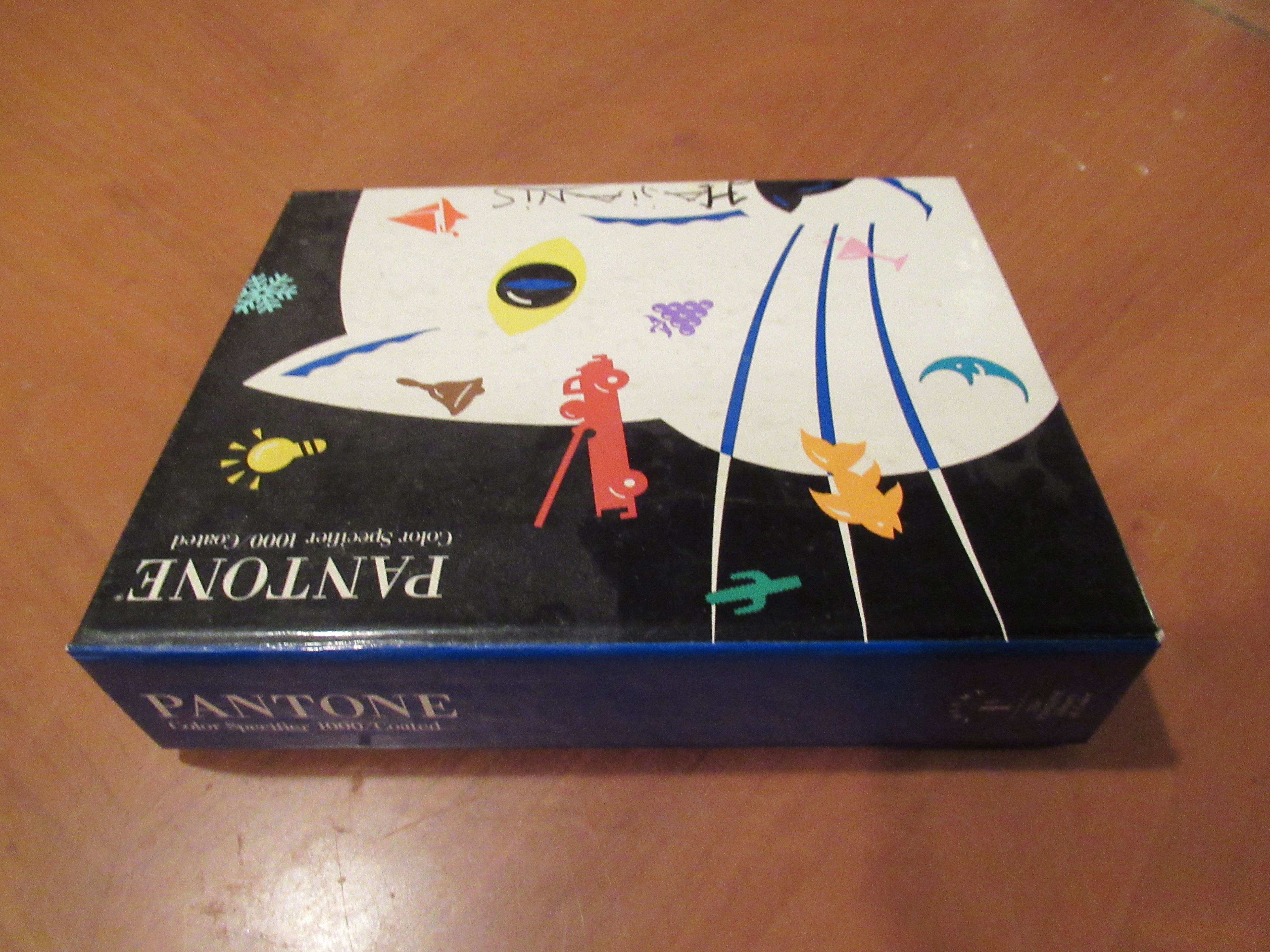 【PANTONE】 色見本帳 スペシファイアー1000 1991 Pantone Color Specifier 1000 Coated ( Swatch Book) by
