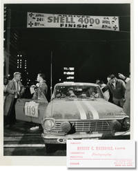 Archive of 20 photographs of the Shell 4000 Rally, 1964 de Robert C.; Ragsdale W.B. Edwards, Victor Leagas (photographers) - 1964