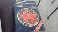 Rothmans Football Yearbook 1990-91