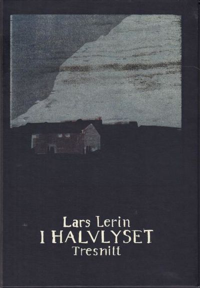 I halvlyset. Tresnitt.