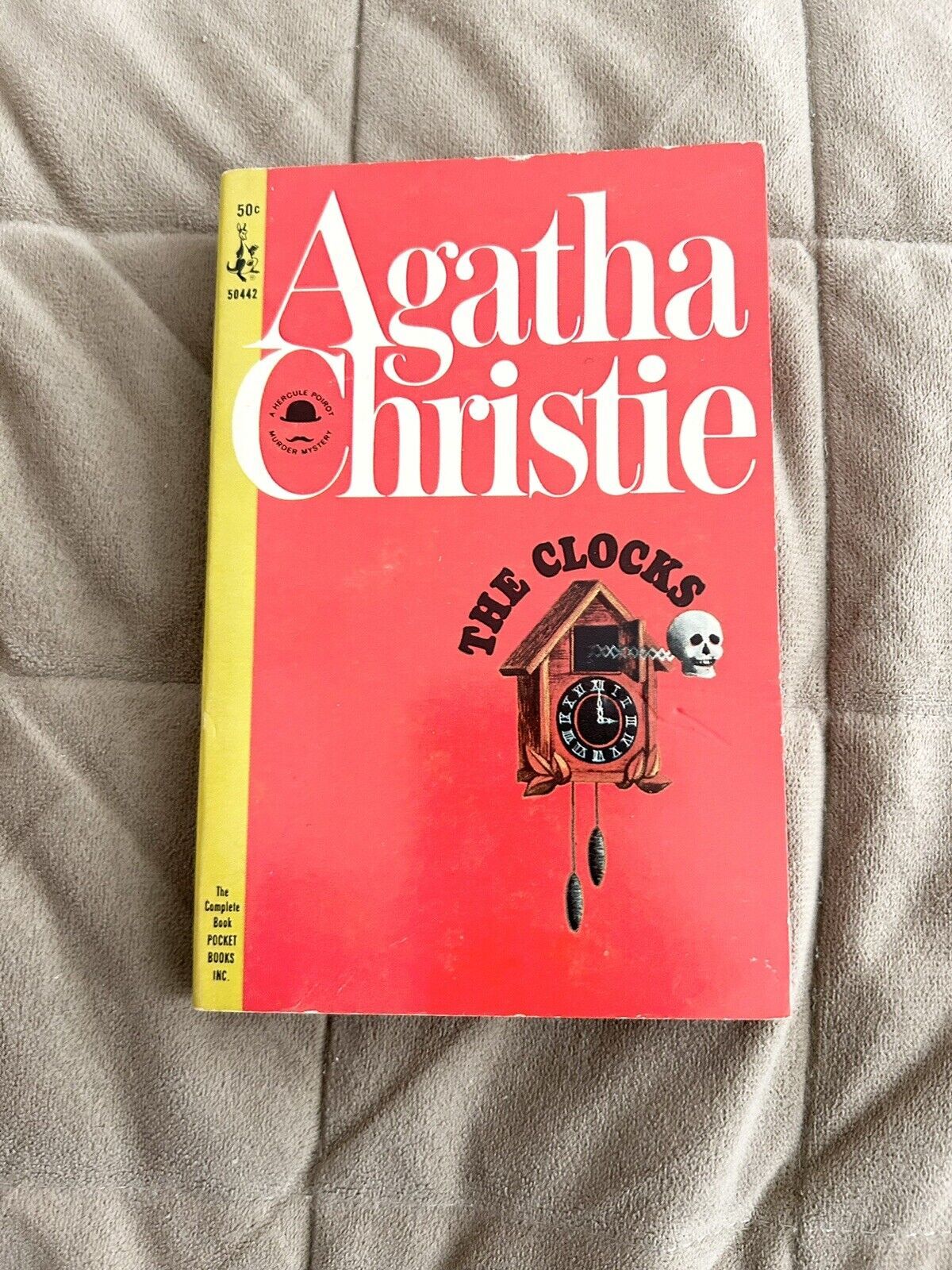 The Clocks 50442 (Hercule Poirot) by Agatha Christie Paperback
