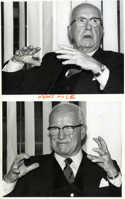 BUCKMINSTER FULLER (1970s) Photo archive