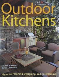 Outdoor Kitchens: Ideas for Planning, Designing, and Entertaining (Home Improvement) (English and...