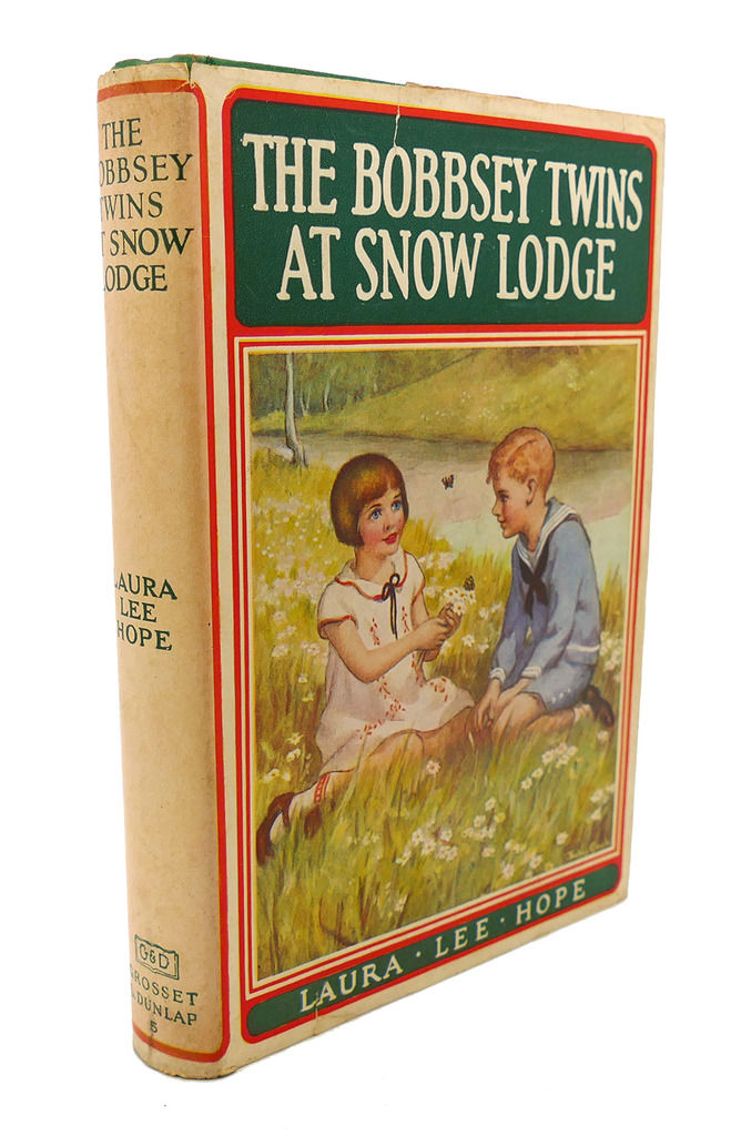 THE BOBBSEY TWINS AT SNOW LODGE by Laura Lee Hope - First ...