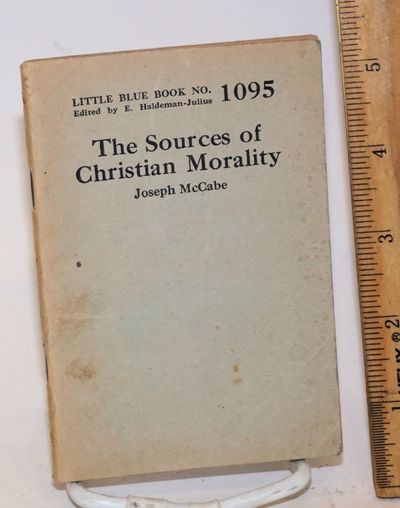 Girard, KS: Haldeman-Julius Publications, 1926. 64p., wraps mildly worn, paper browned, 5.25x8.25 in...