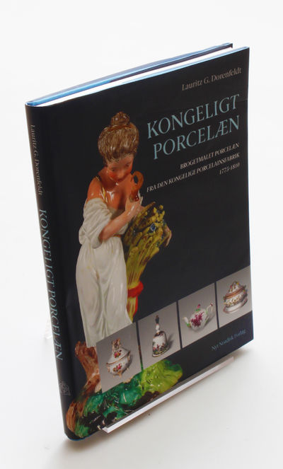 Kongeligt Porcelæn 1775-1810. Brogetmalet…