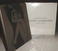 Photographs 1970-1990 by Leibovitz, Annie