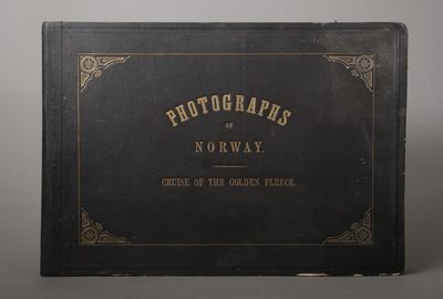 Fint fotoalbum fra Norge ca. 1870. 198…