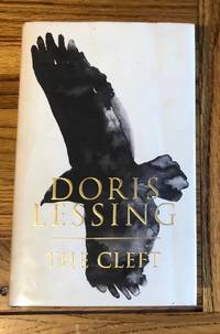 cover of THE CLEFT