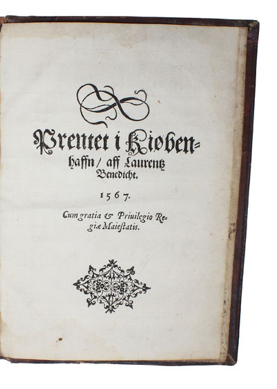 Omfattende: 1. Stormectigste, Høyborne Førstis.... Christians den Tredie... Recess, Offuerseet, oc met ny Article forbedrit, Paa Koldinghuss, Aar... M.D. LVIII. - 2. Konning Frederich den Andens Haandfæstning, vdgiffuen, Aar effter Guds Byrd, M.D.LIX.... (photo 5)