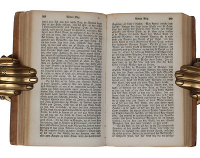 Mormons Bog. [The Book of Mormon] En Beretning, skreven ved Mormons Haand paa Tavler, efter Nephis Tavler. Oversat paa Engelsk fra Grundtexten af Joseph Smith den Yngre. Udgivet og forlagt af Erastus Snow. - [FIRST TRANSLATION INTO ANY LANGUAGE OF THE BOOK OF MORMON] (photo 4)