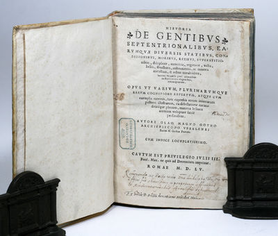 Historia de Gentibus septentrionalibus, earumqve diversis statibus, conditionibus, moribus, ritibus, superstitionibus, disciplinis, excercitiis, regimine, victu, belleis, structuris, instrumentis, ac mineris metallicis, & rebus mirabilibus, necnon uniuersis penè animalibus in Septentrione degentibus, eorum cum natura. Cum Indice locupletissimo