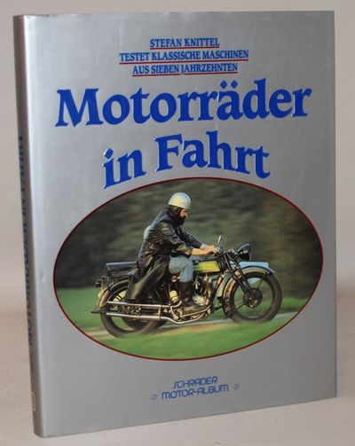Motorräder in Fahrt.