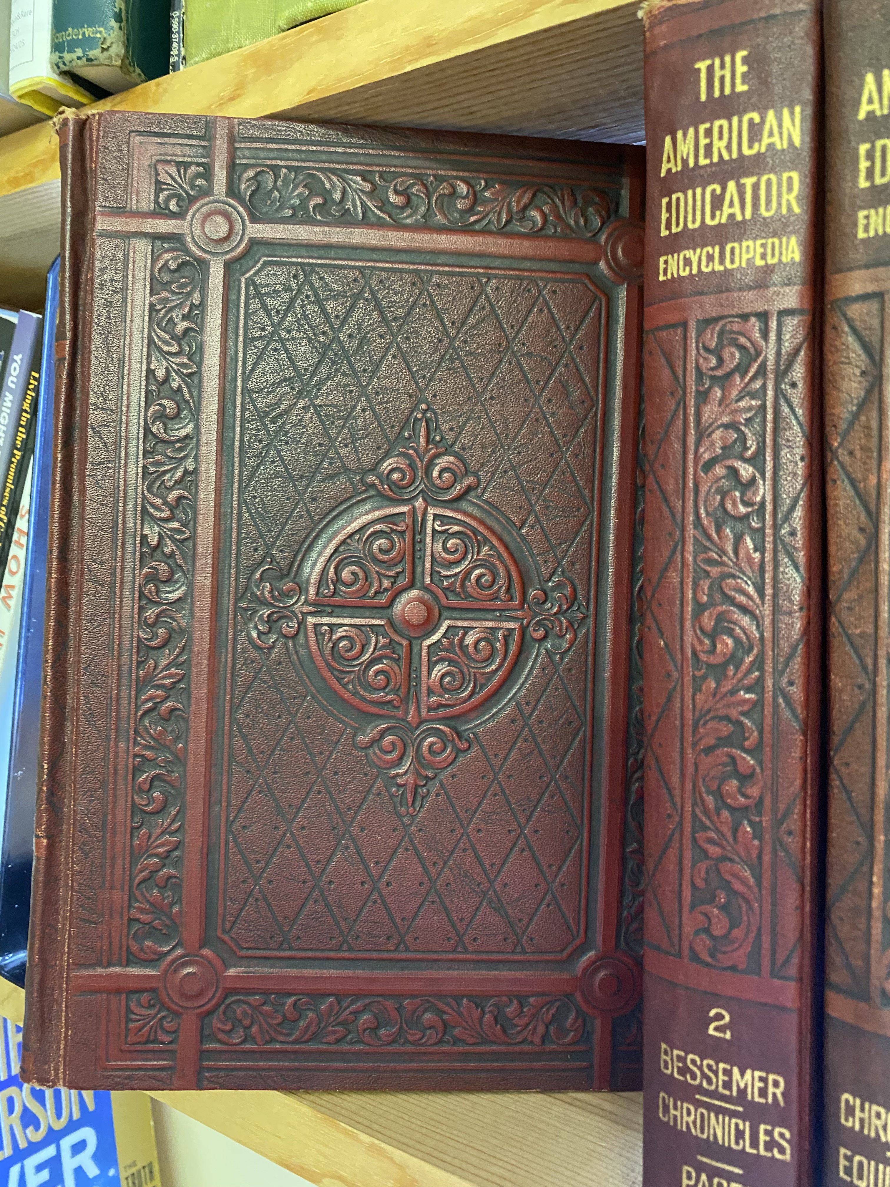 18 Volume Set: The American Educator Encyclopedia 10 Volumes