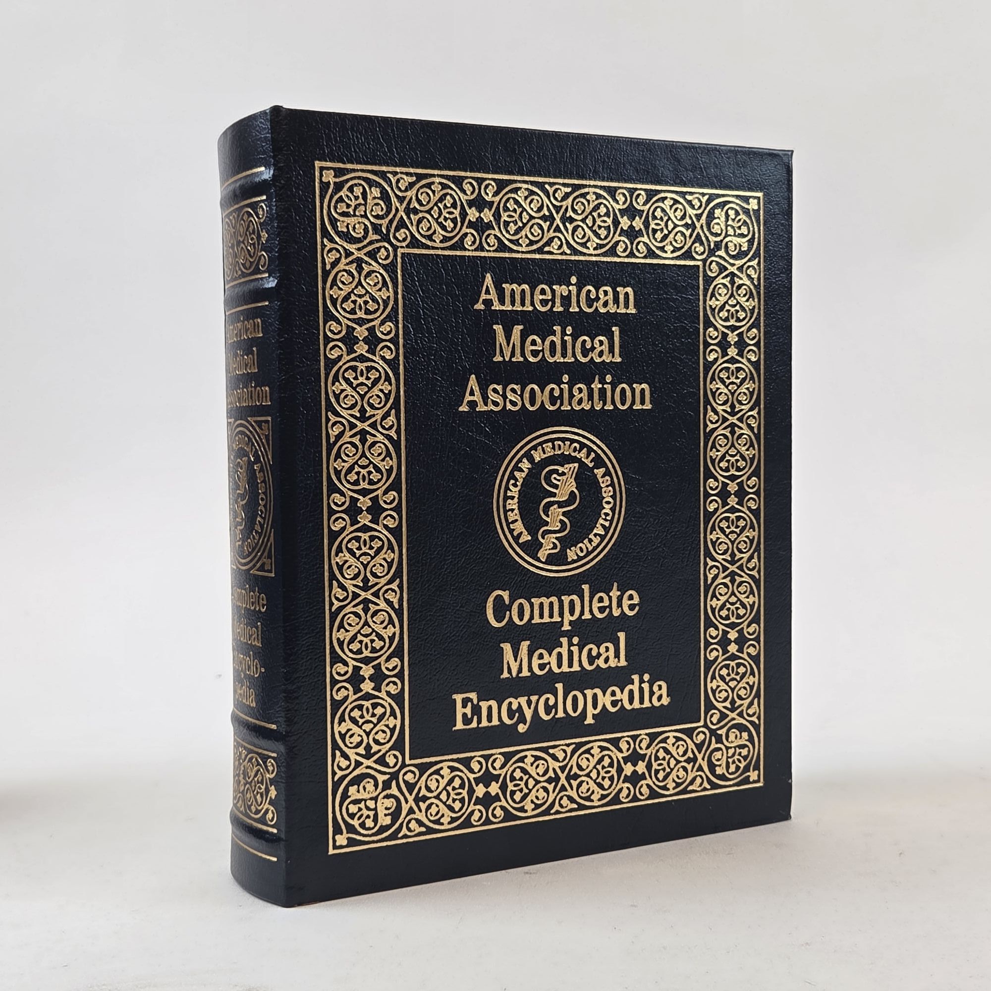 AMERICAN MEDICAL ASSOCIATION: COMPLETE MEDICAL ENC