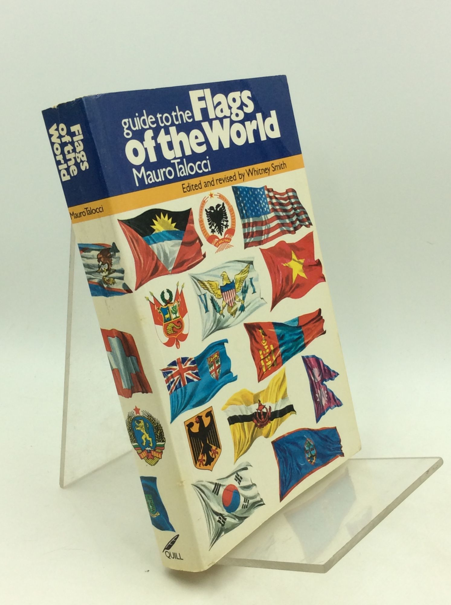 GUIDE TO THE FLAGS OF THE WORLD by Mauro Talocci | Paperback