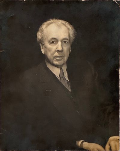Photograph of Frank Lloyd Wright