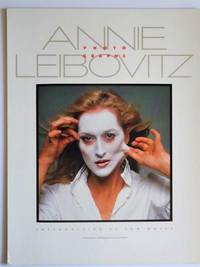 image of Publisher's Counter Display Poster for "Annie Leibovitz: Photographs"