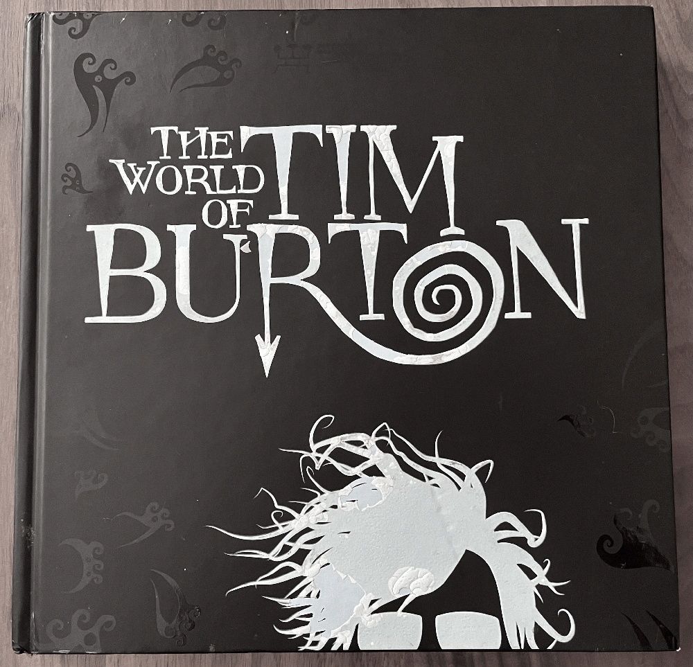 The World of Tim Burton (German and English Edition) by He, Jenny