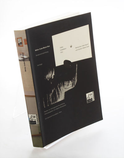 White Cube / Black Box Skulpturensammlung Video…