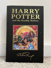 cover of Harry Potter and the Deathly Hallows (Deluxe First Edition)
