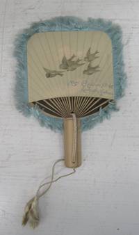 image of Fan-shaped Christmas card with fringe