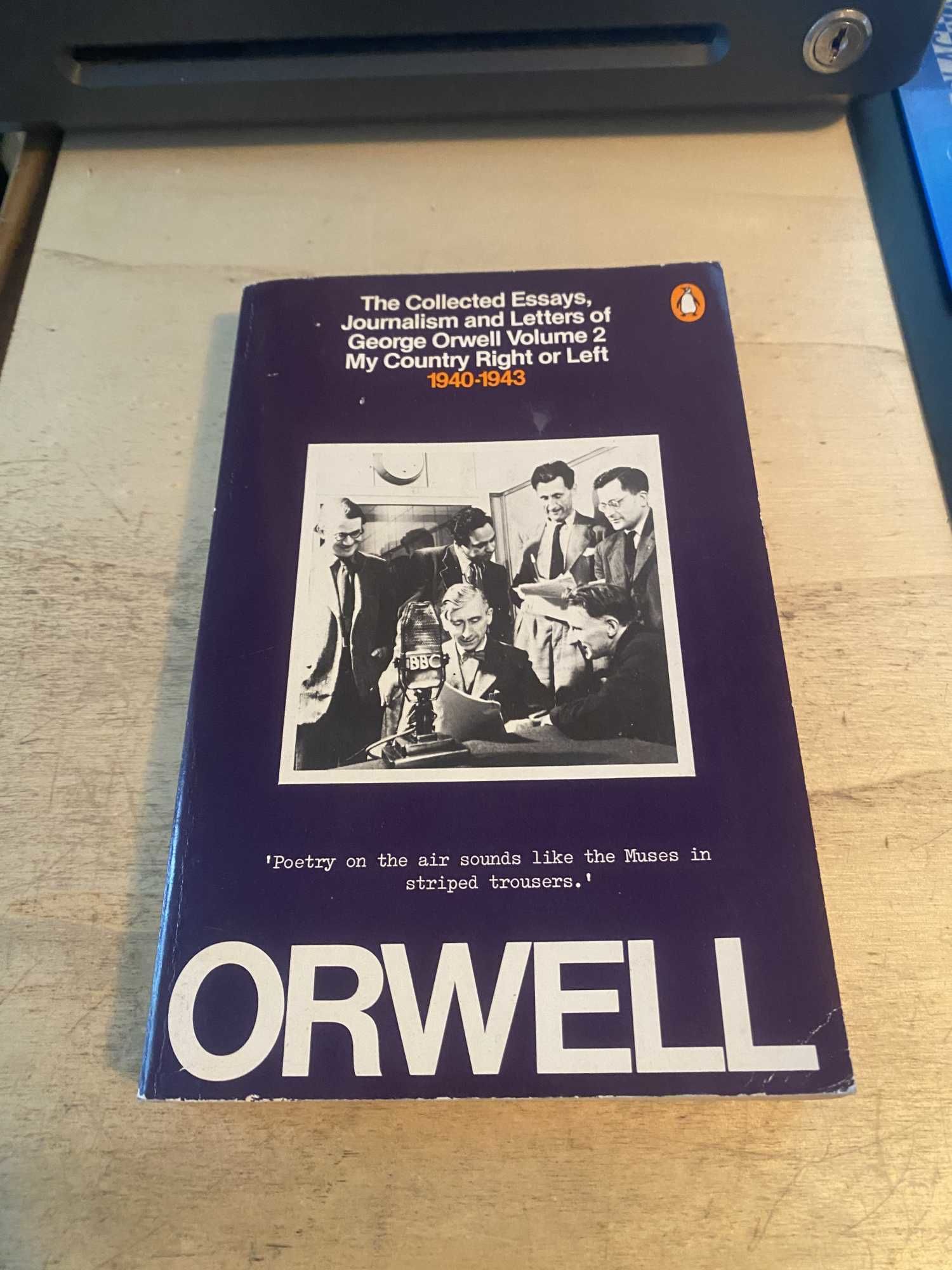 3冊セットe Orwell Collected Essays… 3冊セットGeorge Orwell Collected Essays… The Collected