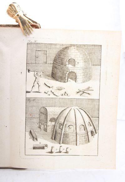 Johann Kunckels ... vollständige Glassmacherlunst worinnen sowol dessen Erläuterungen über Anton Neri sieben Bücher von dem Glassmacher und Dr. Merrets hierüber gemachte Anmerkungen als auch eine grosse Anzahl nützlich und angenehmer Versuche nebst einem Anhang von den Perlen und Edelsteinen enthalten sind. Mit kupfern. (photo 3)