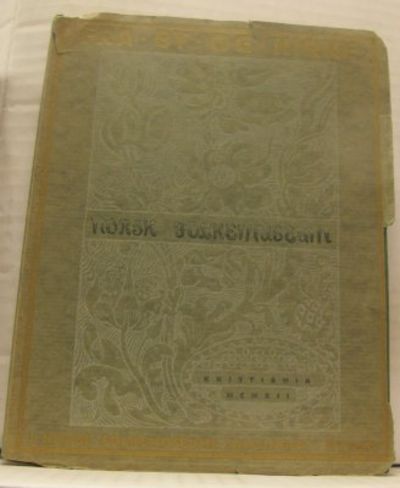 Fra by og kirke i Norsk Folkemusums samlinger.