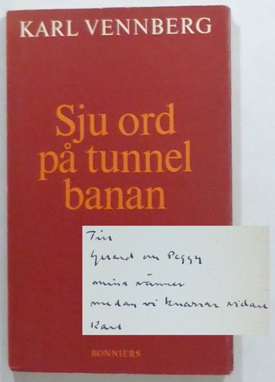 Sju ord på tunnelbanan. Dikter.