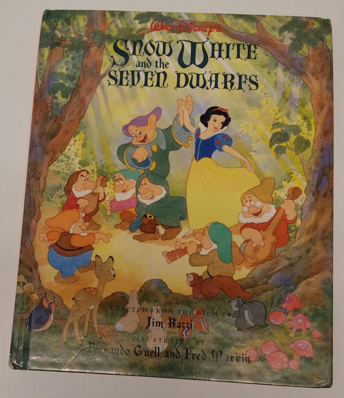 Walt Disney's Snow White and the Seven Dwarfs by Jim; Guell, Fernando ...