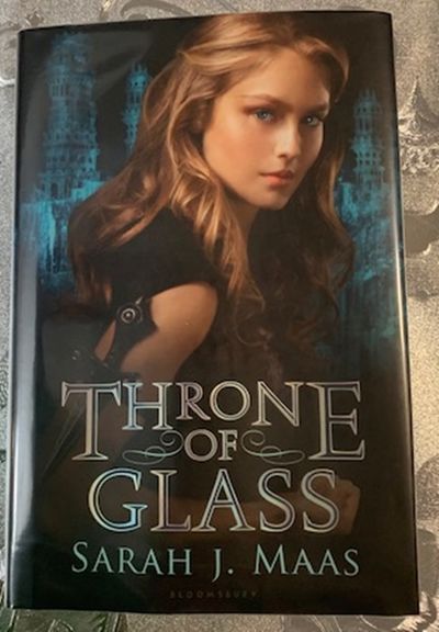 洋書 5 books, Sarah J. Mass, Throne of Glass Throne of Glass - Maas, Sarah J.: 9781599906959 - AbeBooks
