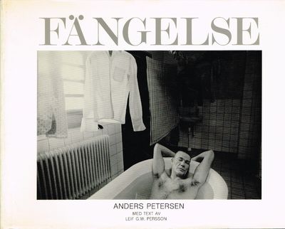 Fängelse. Med text av Leif G. W. Persson.