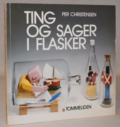 Ting og sager i flasker.