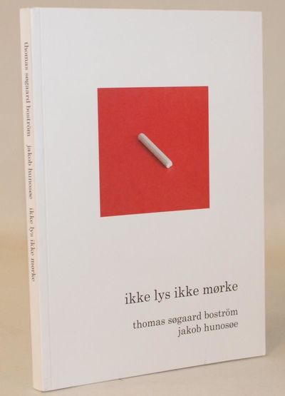 Ikke lys ikke mørke.