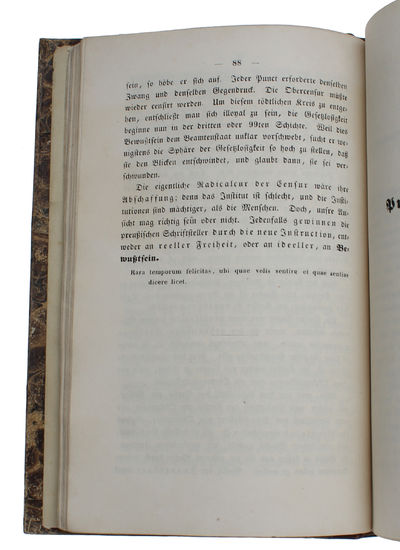 Anekdota zur neuesten deutschen Philosophie und Publicistik von Bruno Bauer, Ludwig Feuerbach, Friedrich Köppen, Karl Nauwerk, Arnold Ruge und einigen Ungenannten. 2 bde. [(Marx): Bemerkungen über die neueste preußische Censurinstruction. Von einem Rh... - [DEFINING THE ESSENCE OF REASON AS FREEDOM - MARX' DEBUT ARTICLE] (photo 5)
