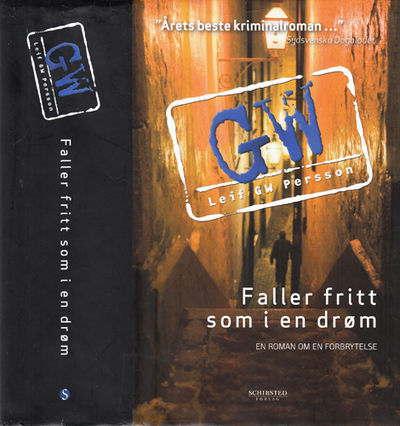 Faller fritt som i en drøm.